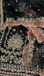 Aneela's 3pcs Lawn Article In Black Colour - Image 4