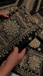 Lawn 2pcs luxury Article - Image 2