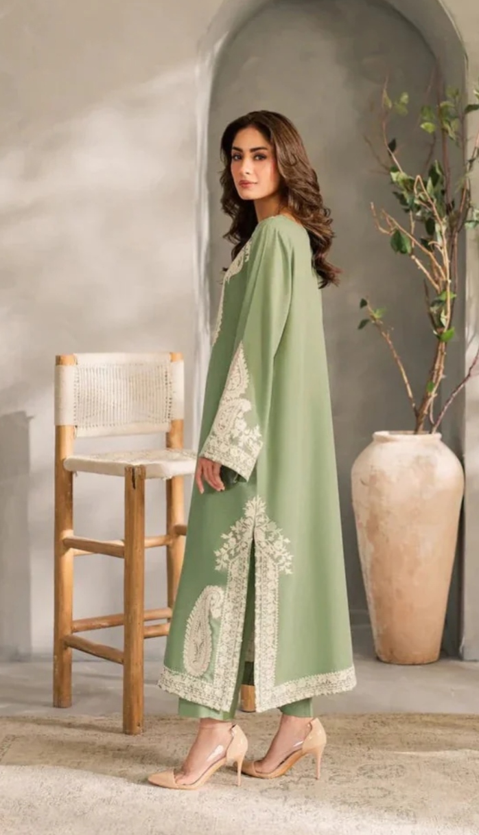 Oplus_16908288 Laam 3pcs Lawn New Collection - Image 1