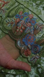 Baroque 3Pcs Lawn Article - Image 3