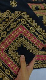 Kayseria 3pcs Lawn Article In Black Color With Pink And Gold Contrast