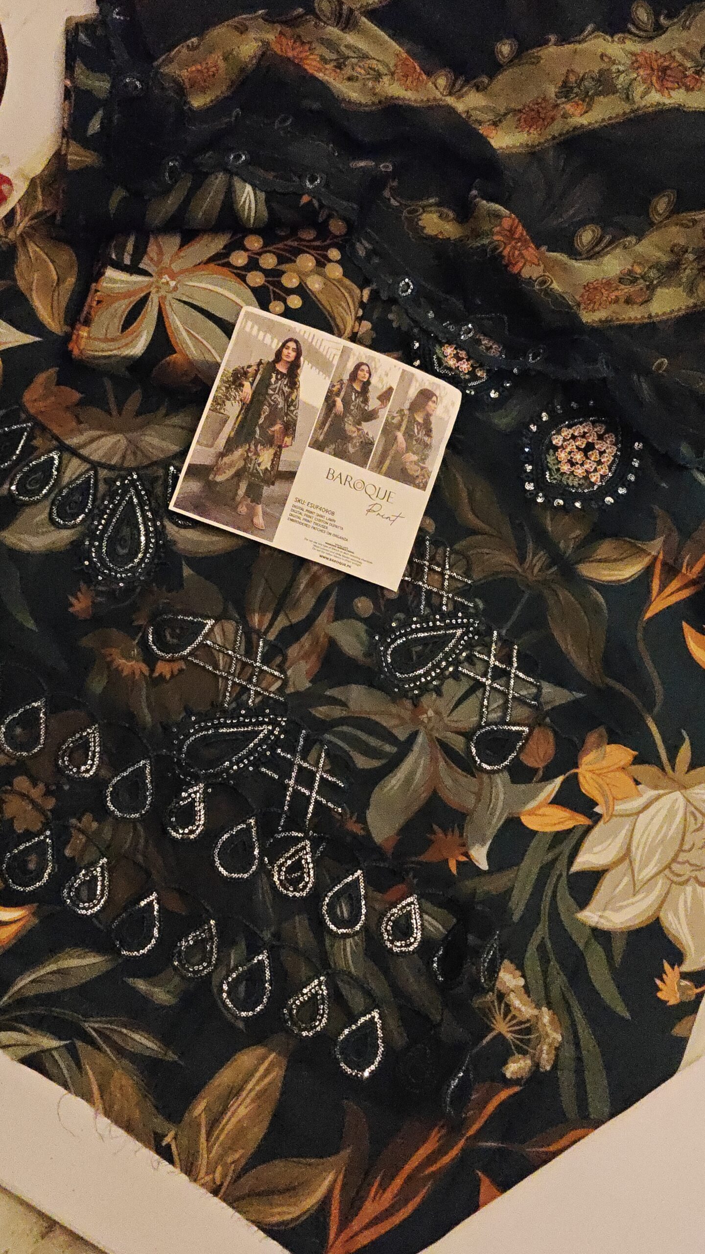 oplus_1048608 Baroque New Collection - Image 1
